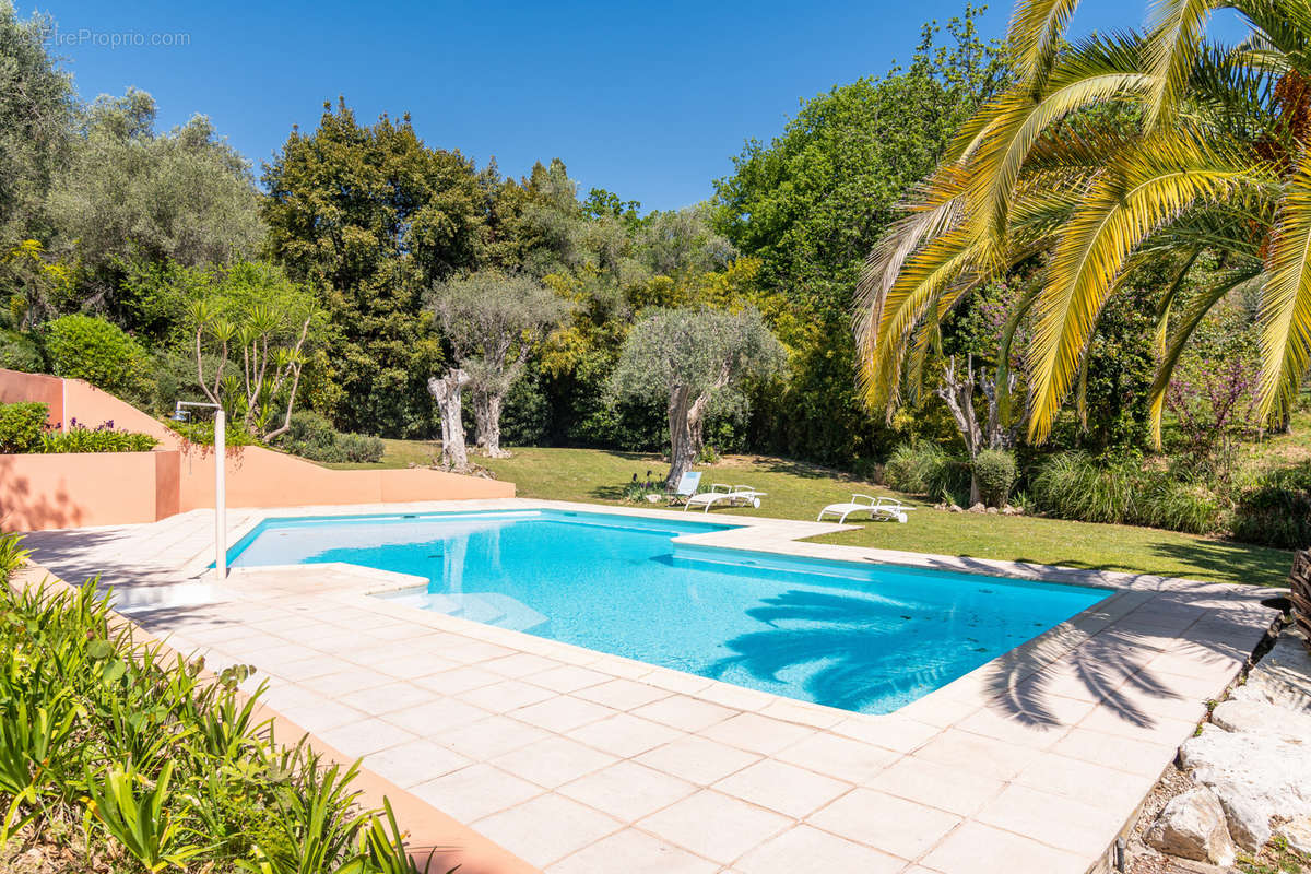 Appartement à CAGNES-SUR-MER