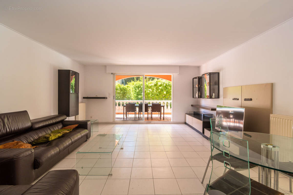 Appartement à CAGNES-SUR-MER