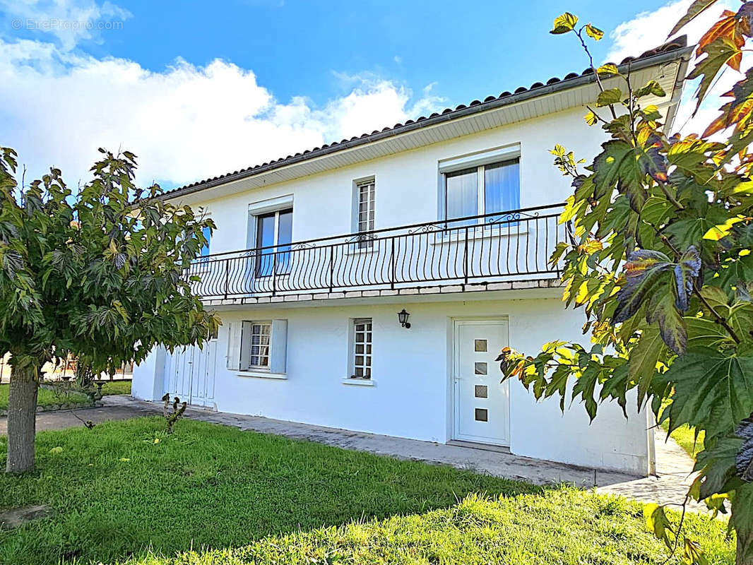 Maison à VILLENEUVE-SUR-LOT