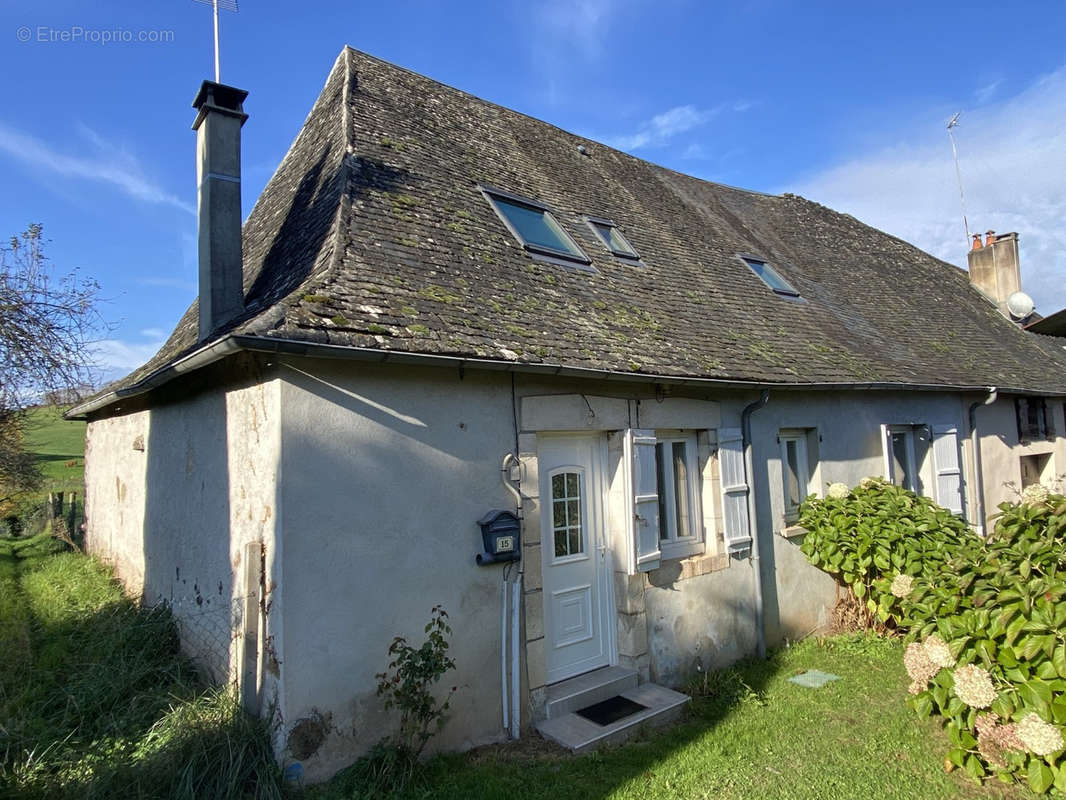 Maison à CHABRIGNAC