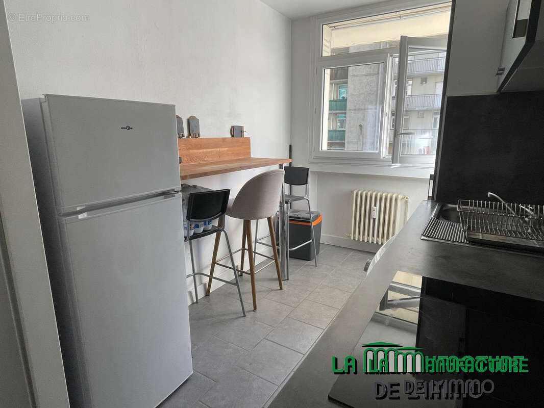 Appartement à SAINT-ETIENNE