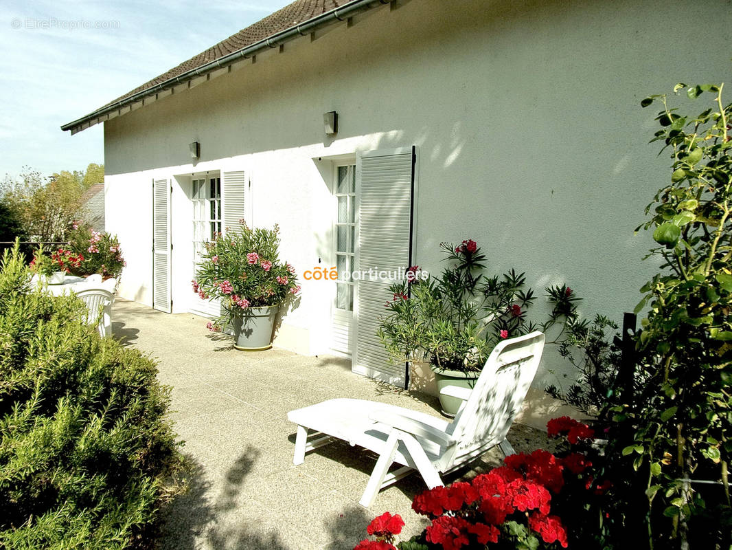 Maison à LIGNIERES