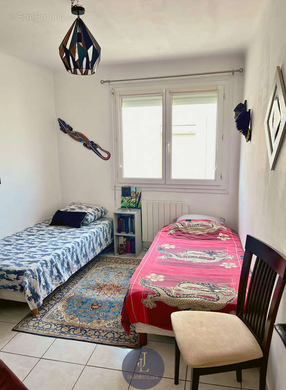 Appartement à MAUGUIO