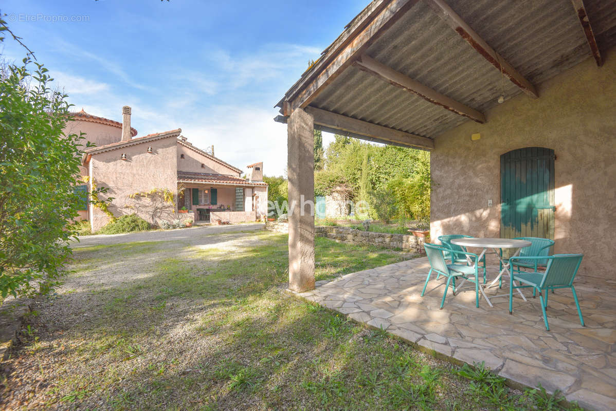 Maison à LORGUES