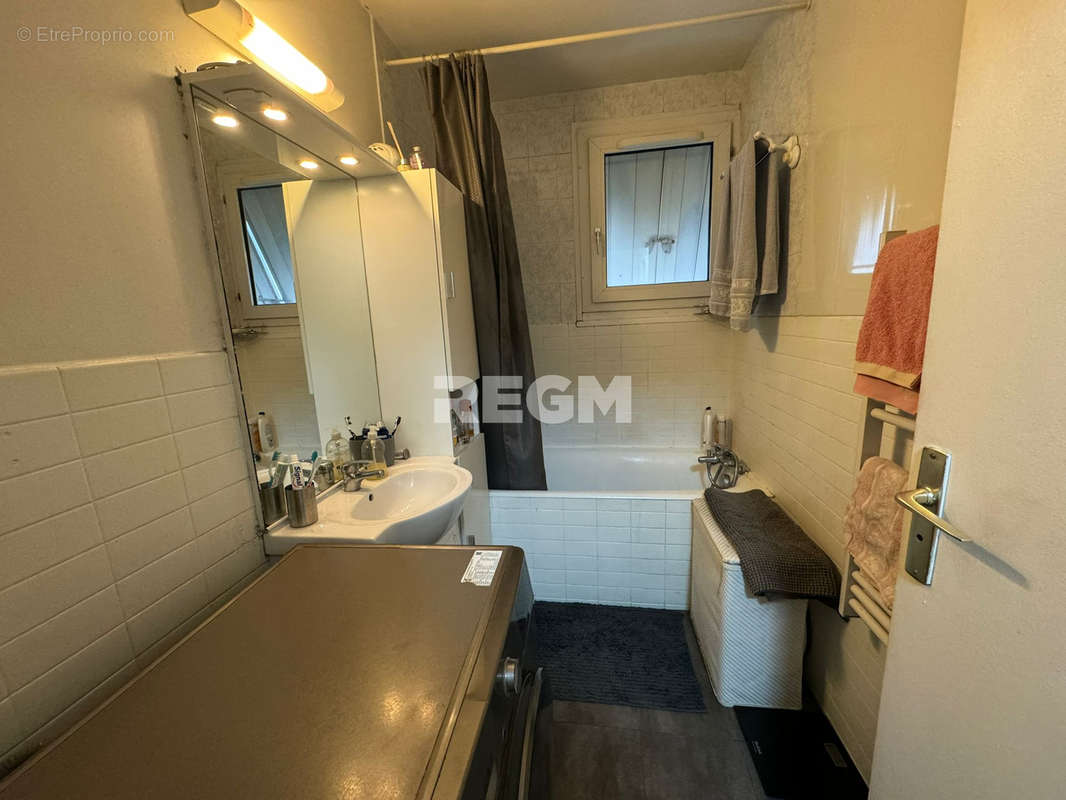 Appartement à ASNIERES-SUR-SEINE