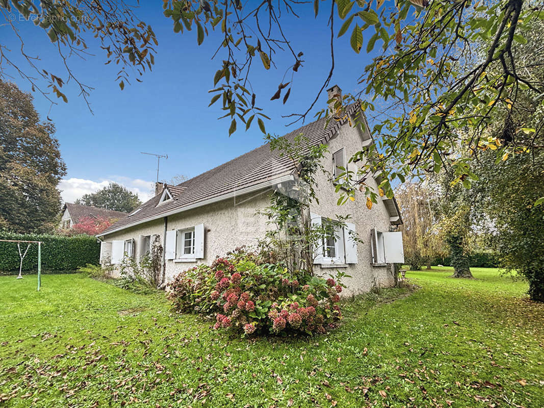 Maison à JOUARS-PONTCHARTRAIN