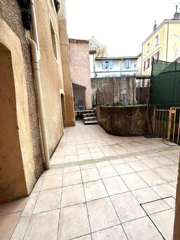 Appartement à AUBAGNE