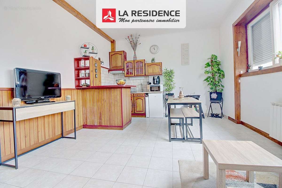 Appartement à BENNECOURT