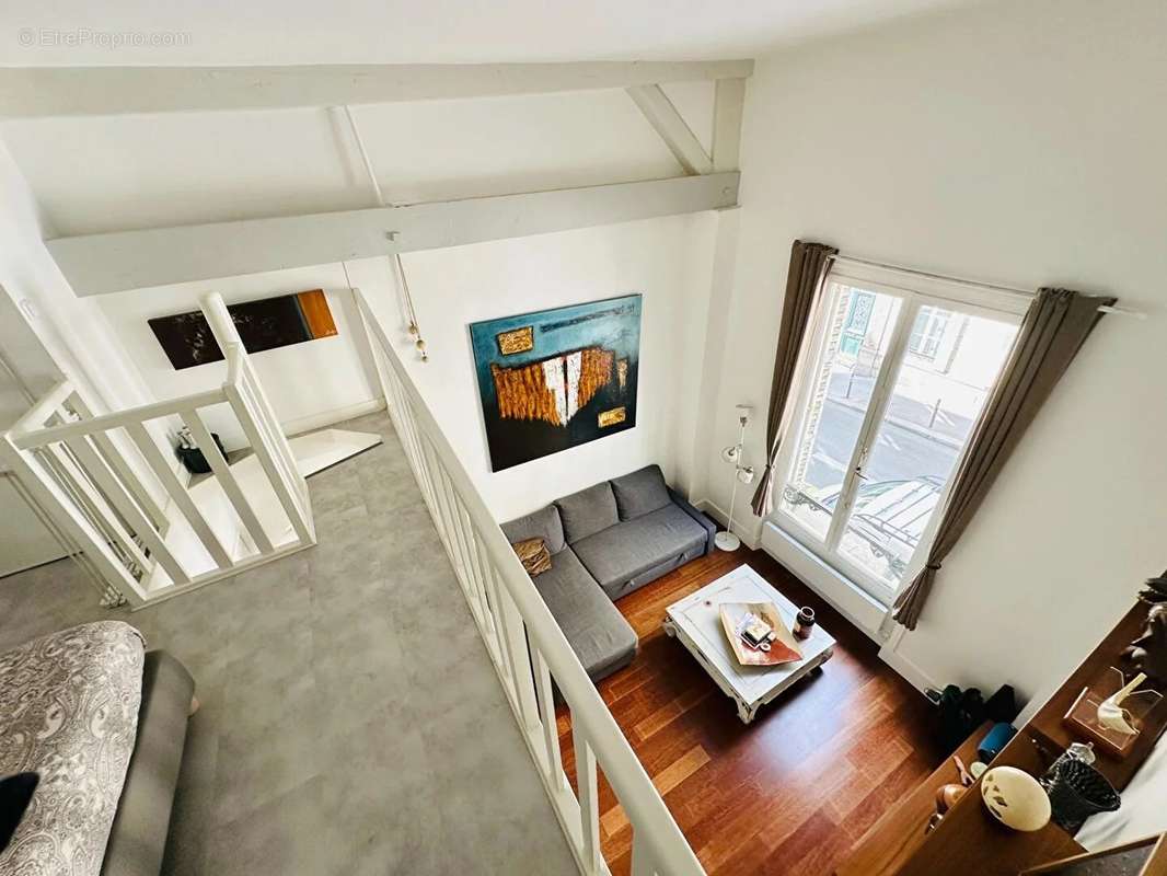 Appartement à PARIS-9E