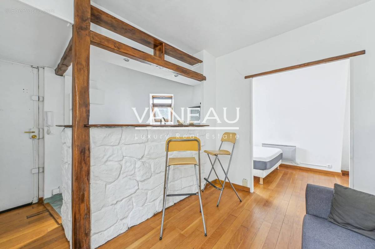 Appartement à PARIS-9E