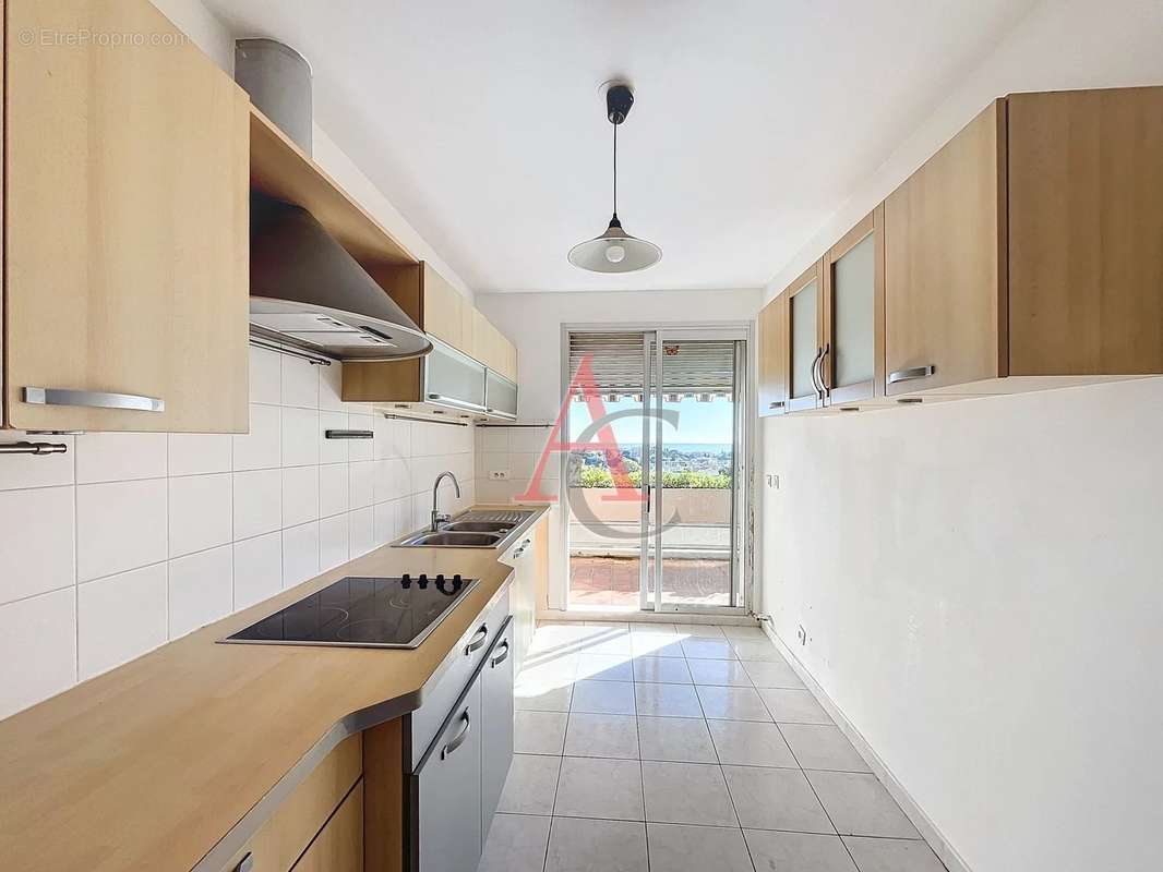 Appartement à CAGNES-SUR-MER