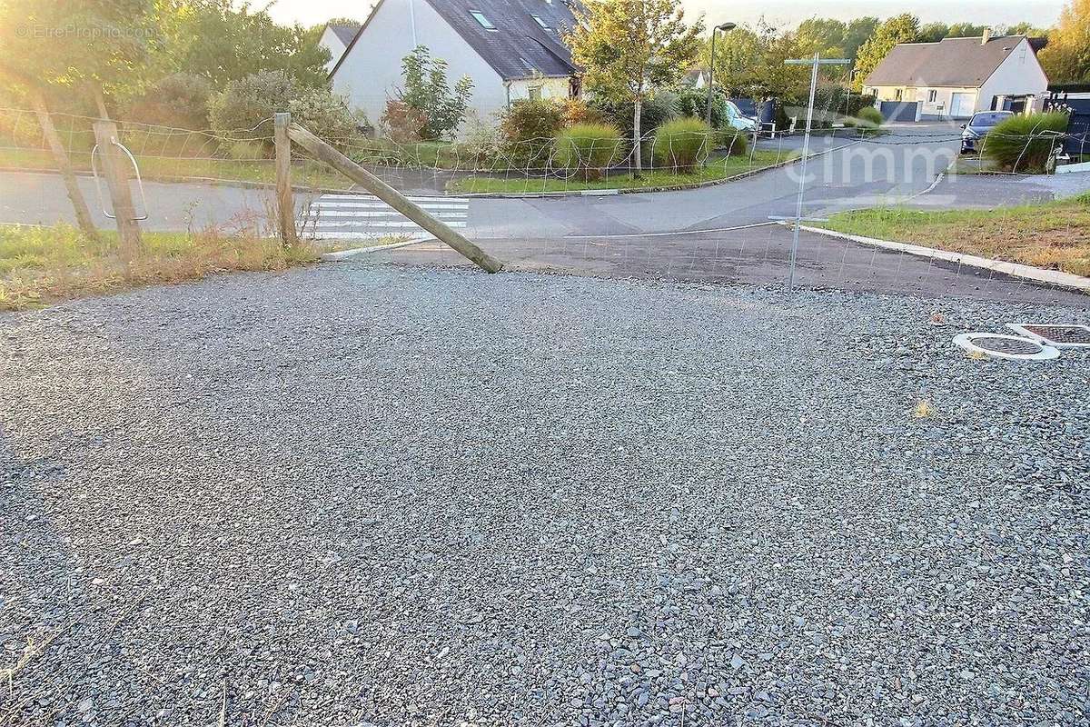 Terrain à LIGNIERES-DE-TOURAINE