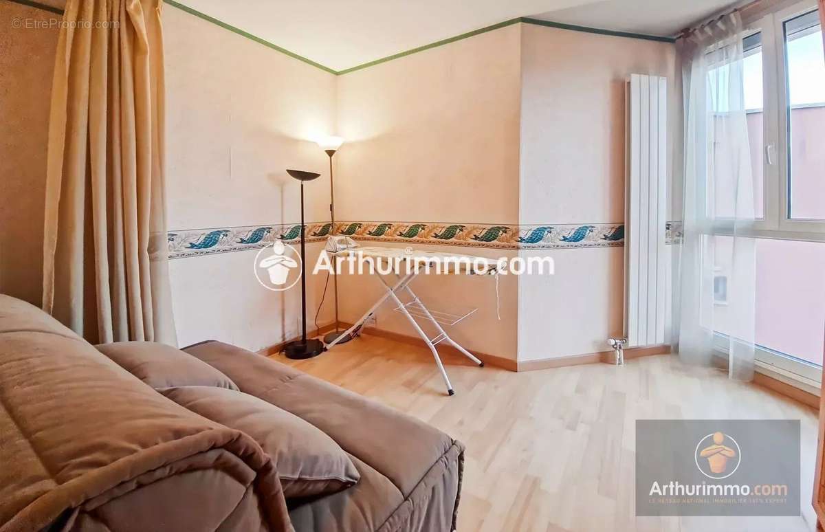 Appartement à LISSES