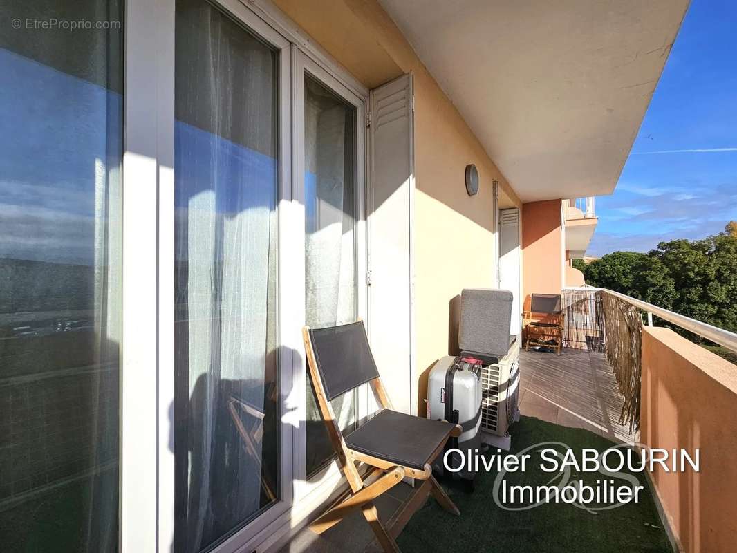 Appartement à FREJUS