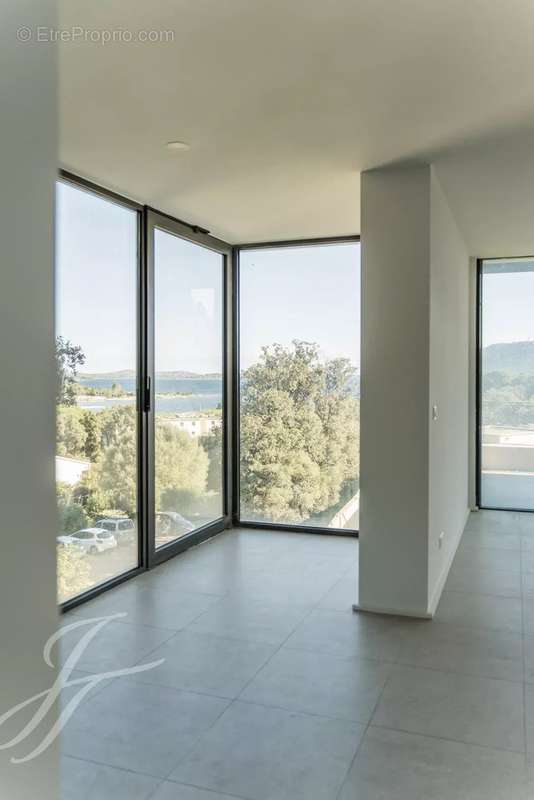 Appartement à PORTO-VECCHIO