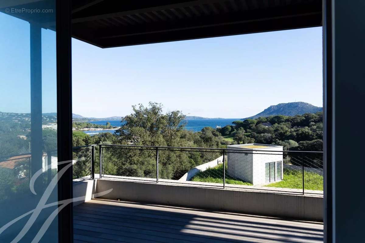 Appartement à PORTO-VECCHIO