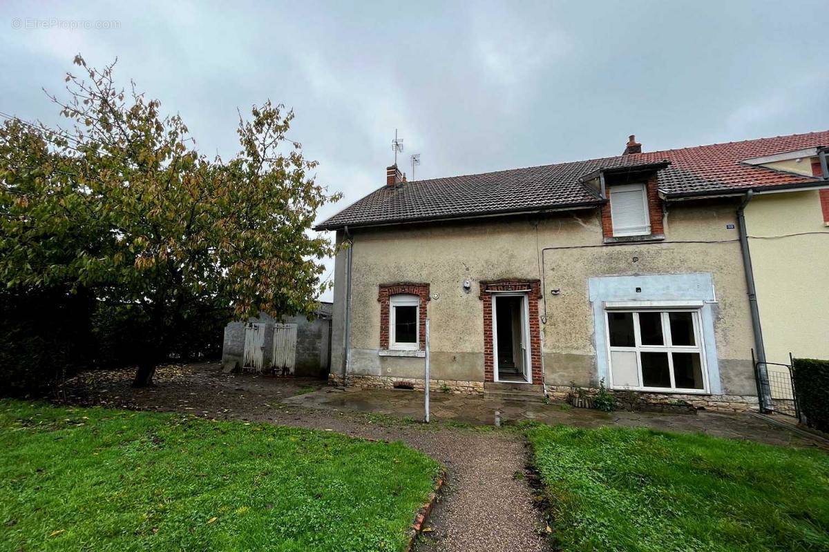 Maison à SANVIGNES-LES-MINES