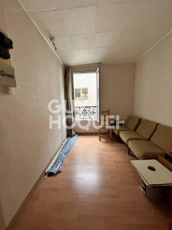 Appartement à PARIS-10E