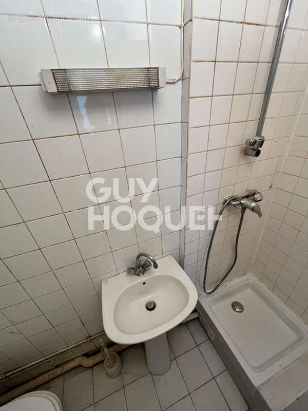 Appartement à PARIS-10E