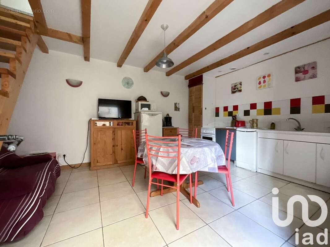 Photo 2 - Appartement à CHALAMONT