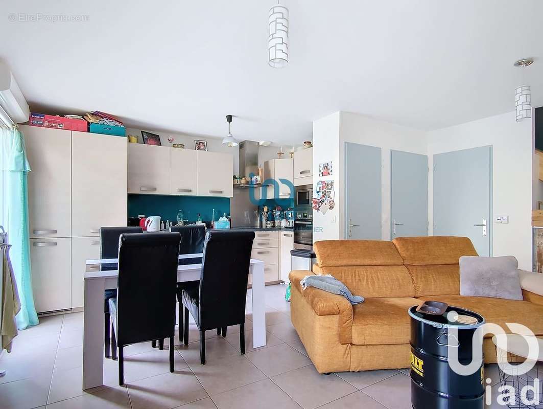 Photo 3 - Appartement à FONTENAY-TRESIGNY