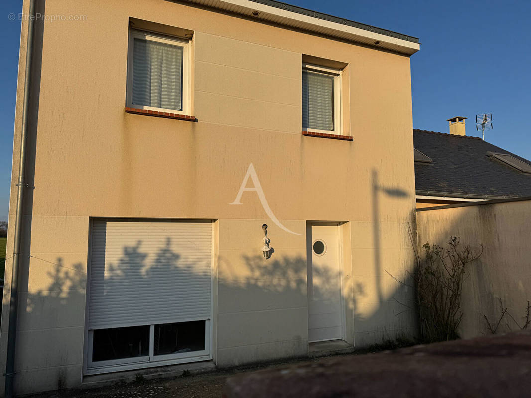 Maison à TRELAZE