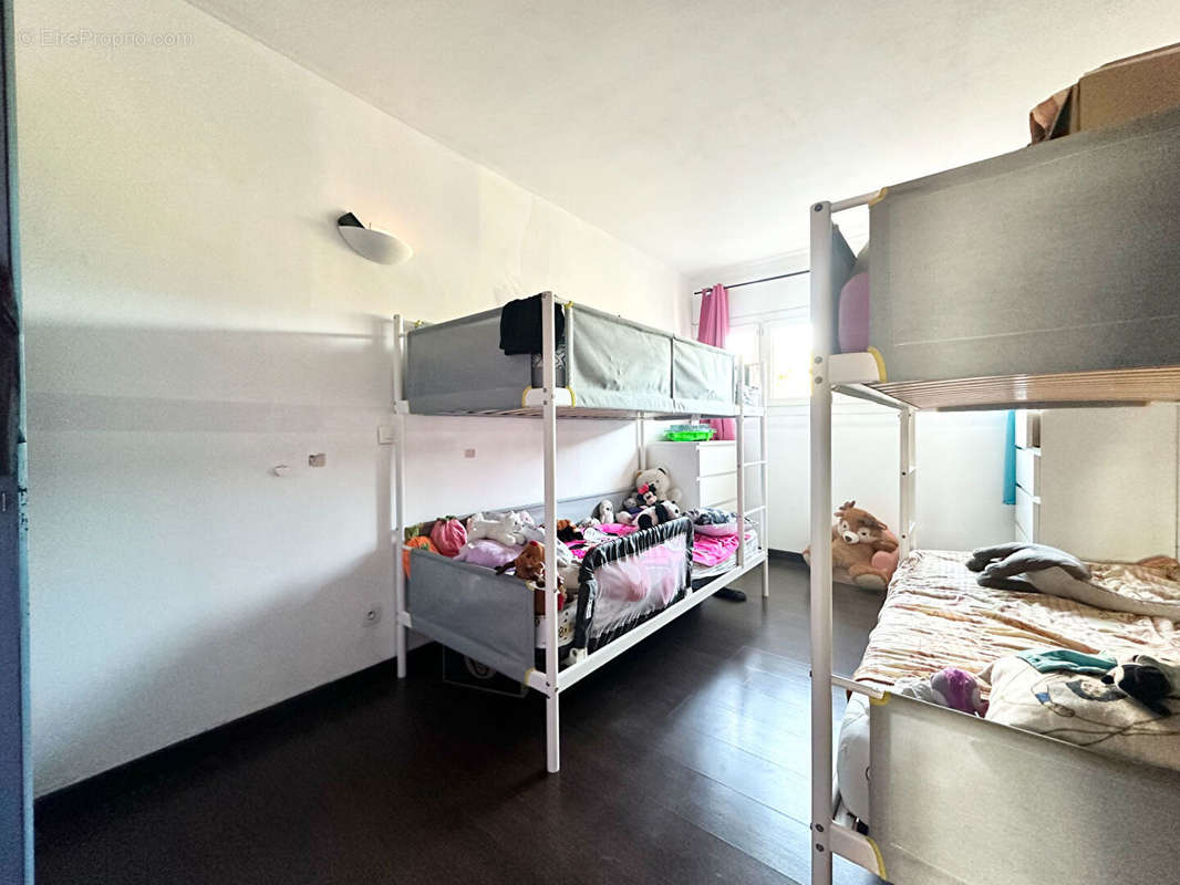 Appartement à MARSEILLE-15E