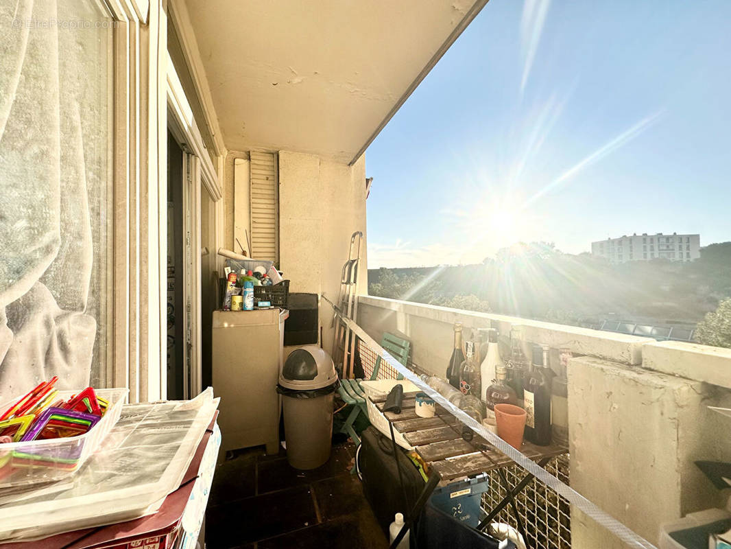 Appartement à MARSEILLE-15E