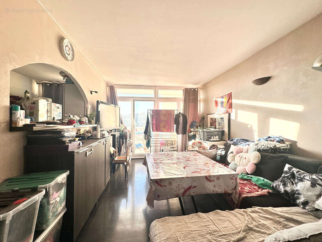 Appartement à MARSEILLE-15E