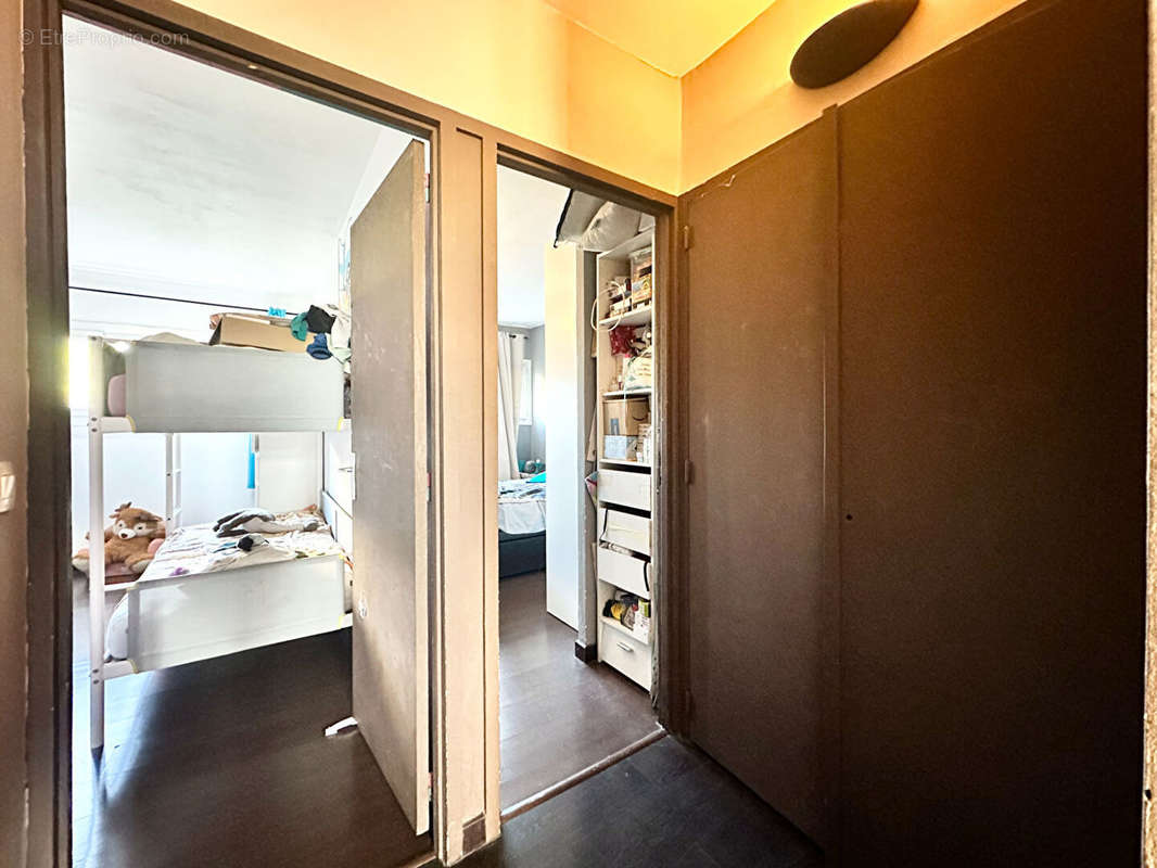 Appartement à MARSEILLE-15E