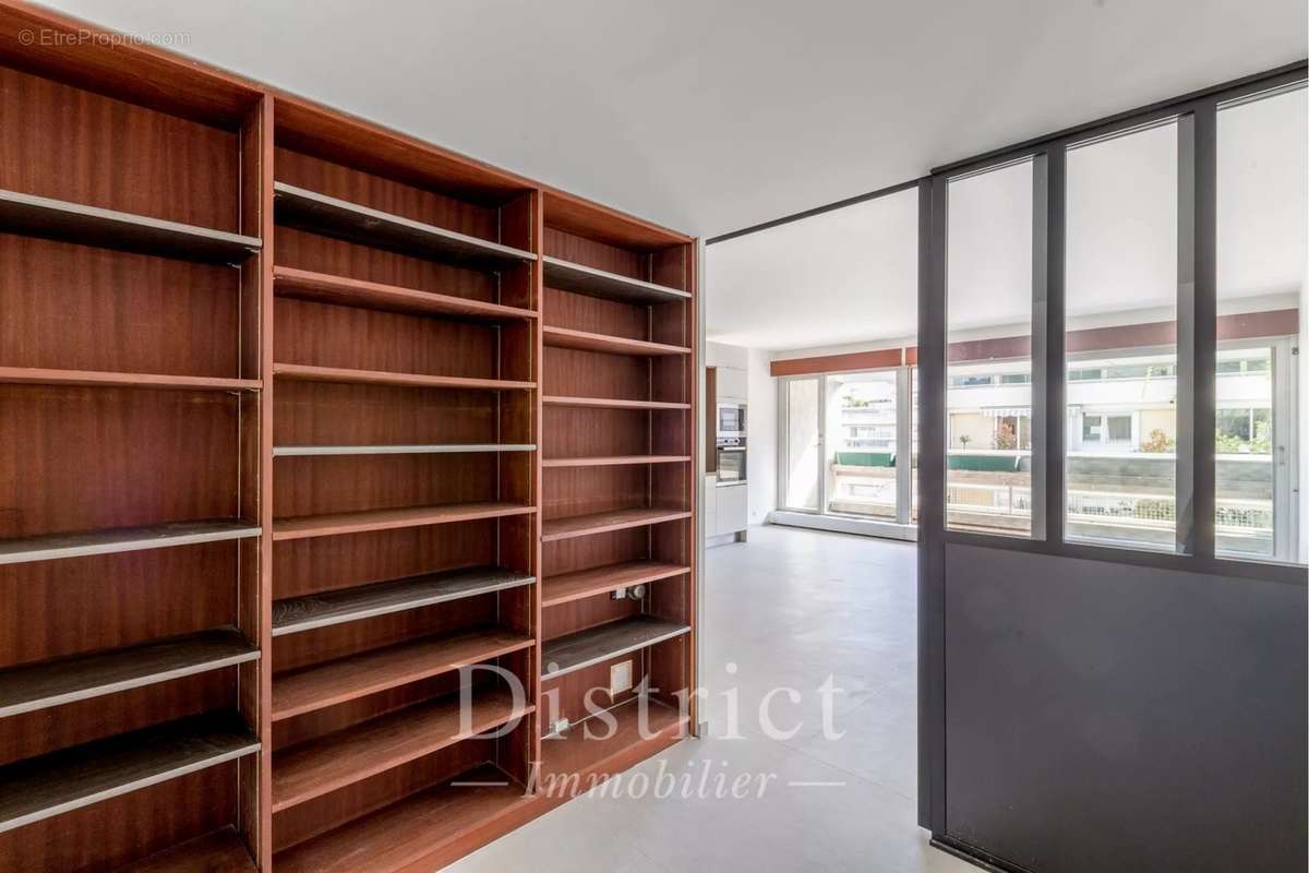 Appartement à PARIS-7E