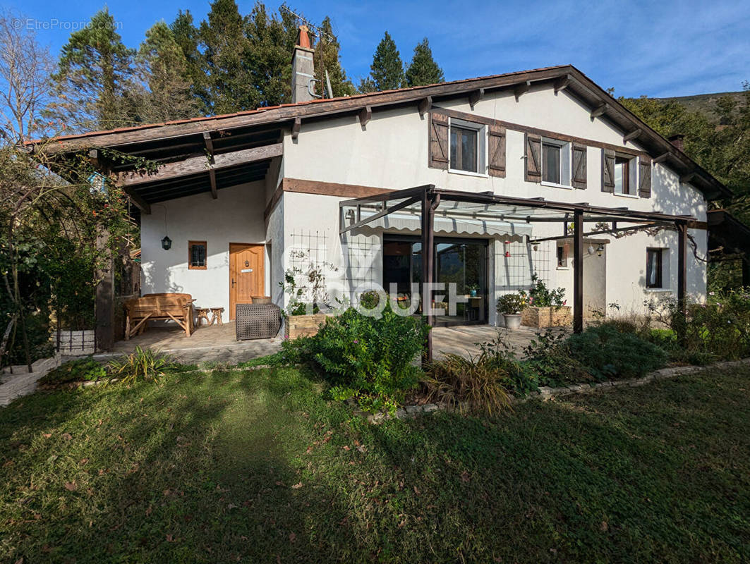 Maison à BIRIATOU