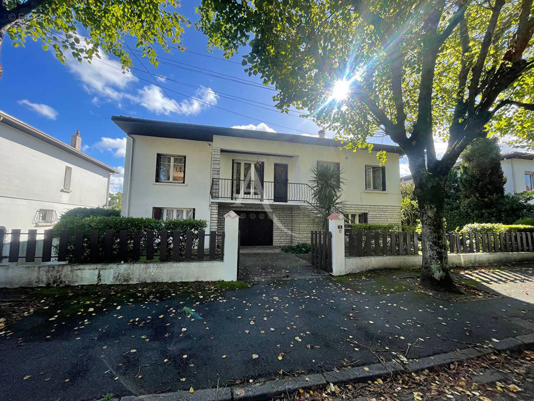 Maison à ROCHEFORT