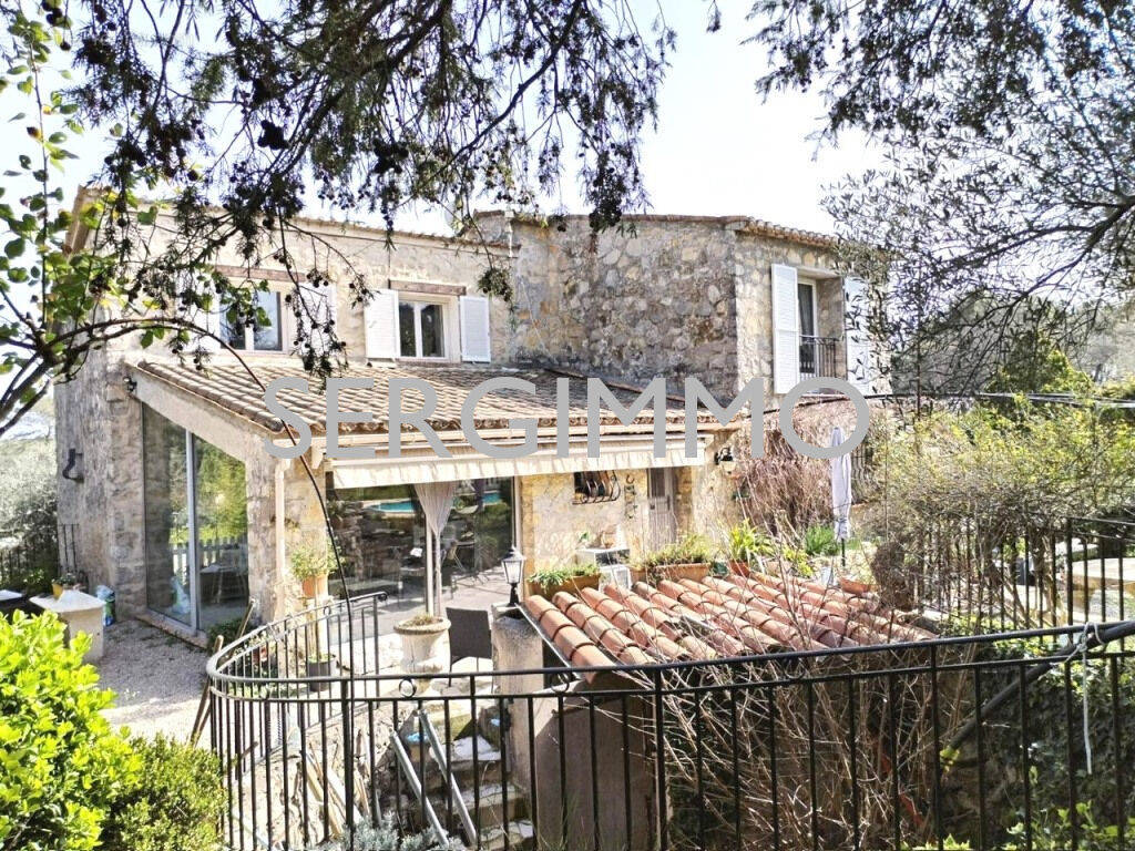 Maison à FAYENCE