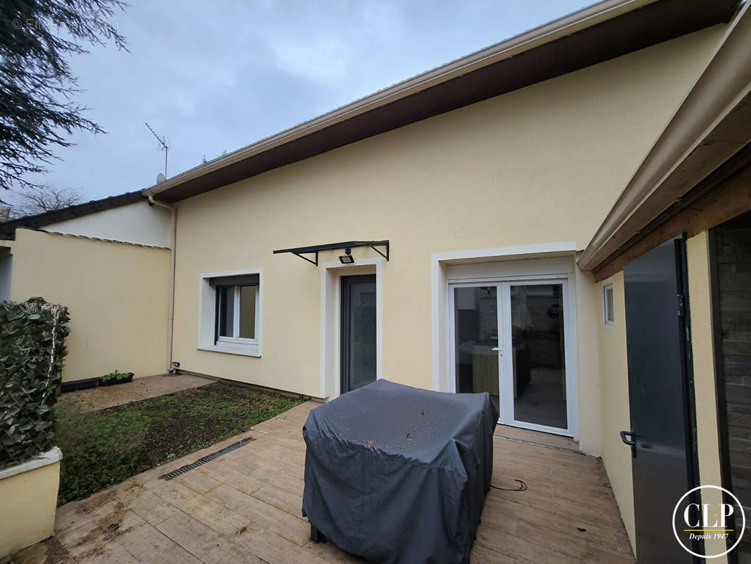 Maison à FONTENAY-SOUS-BOIS