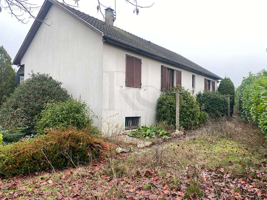 Maison à SAINT-GERMAIN-DU-CORBEIS