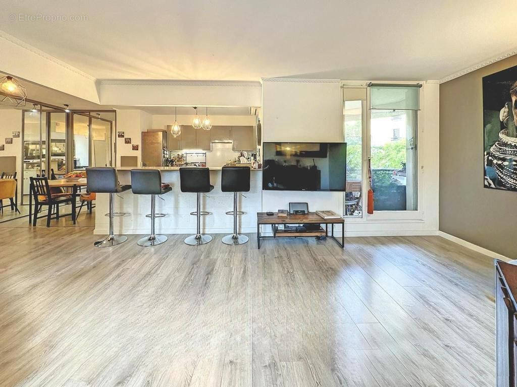 Appartement à ASNIERES-SUR-SEINE