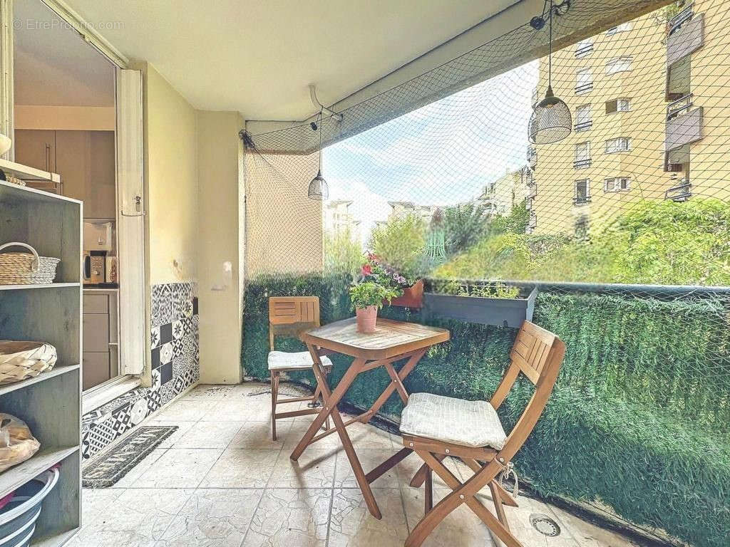 Appartement à ASNIERES-SUR-SEINE