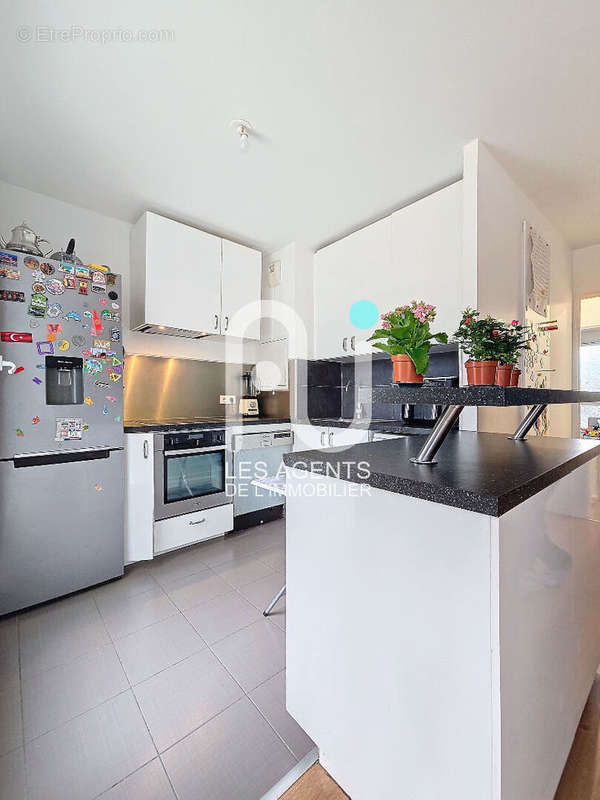 Appartement à GENNEVILLIERS