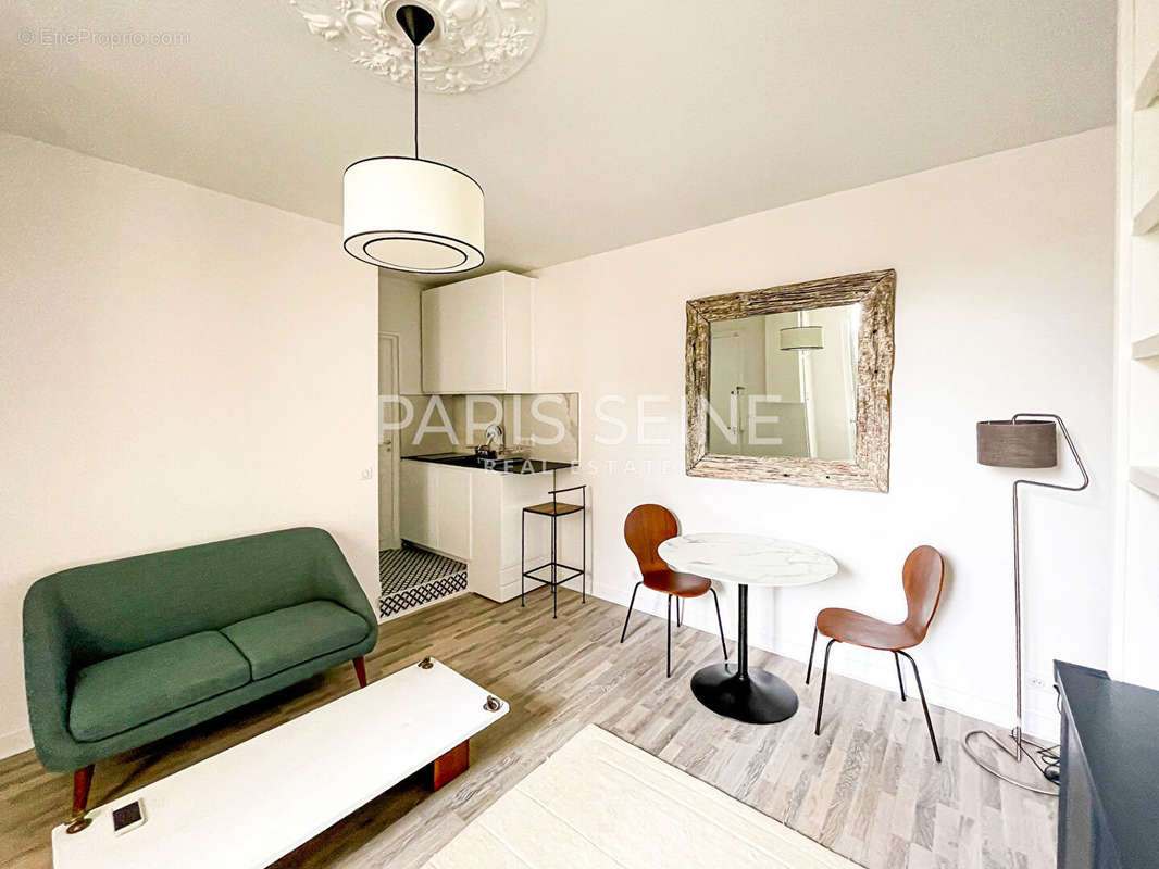 Appartement à PARIS-6E