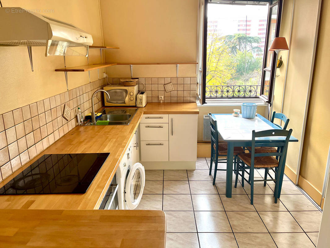 Appartement à VILLEURBANNE