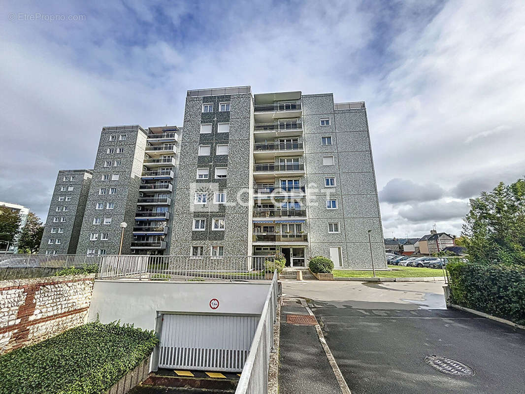 Appartement à SOTTEVILLE-LES-ROUEN