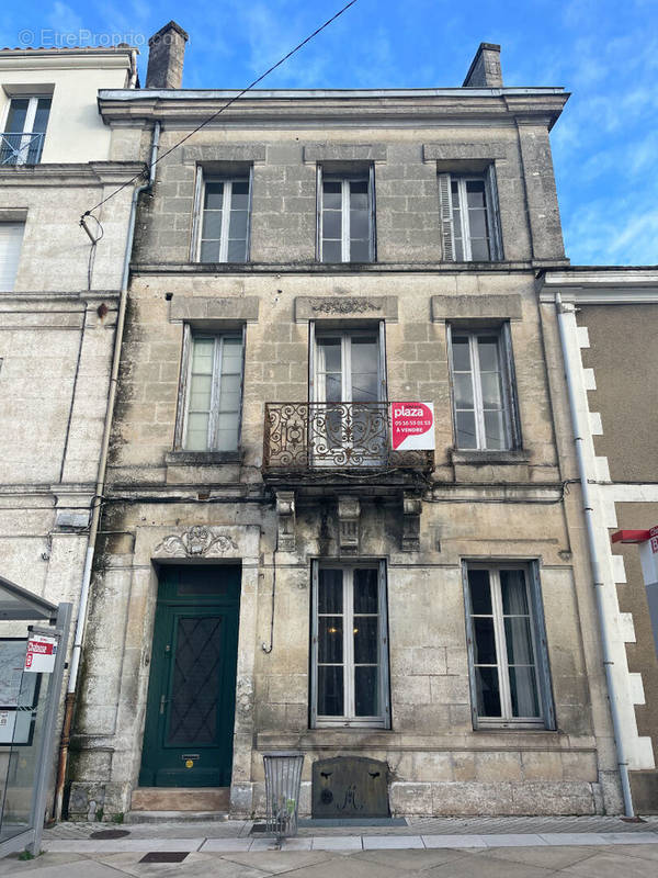 Maison à ANGOULEME