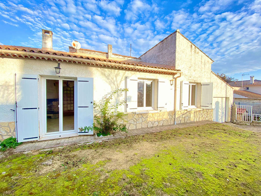 Maison à BAGNOLS-SUR-CEZE