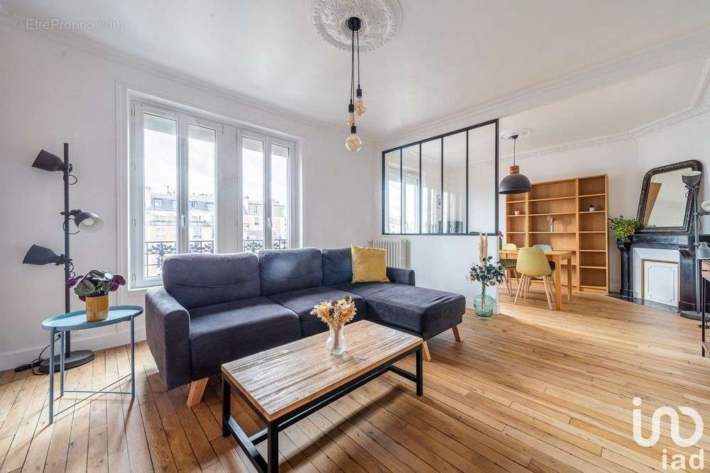 Photo 8 - Appartement à COURBEVOIE