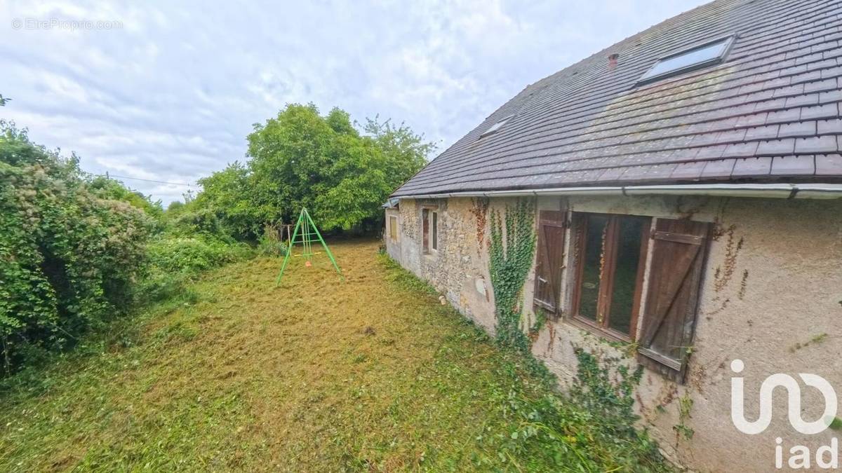 Photo 1 - Maison à SAINT-GERAND-LE-PUY