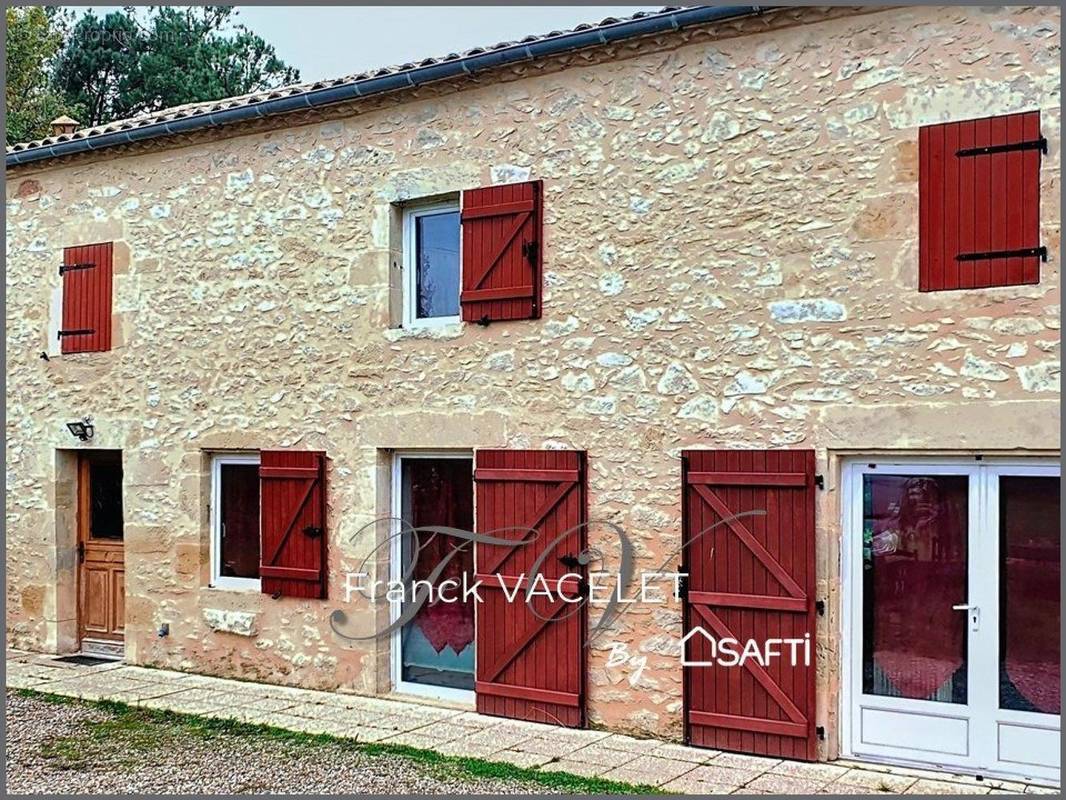 Photo 1 - Maison à SAVIGNAC