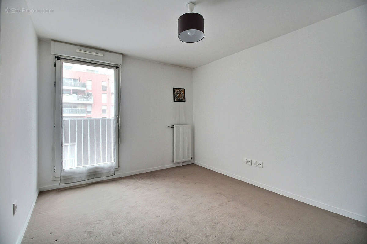 Appartement à COLOMBES