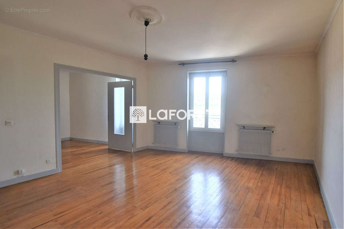 Appartement à GIVORS