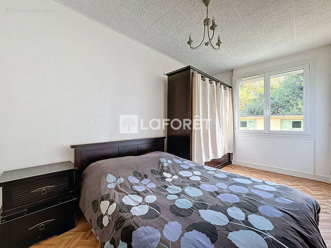 Appartement à BONNEUIL-SUR-MARNE